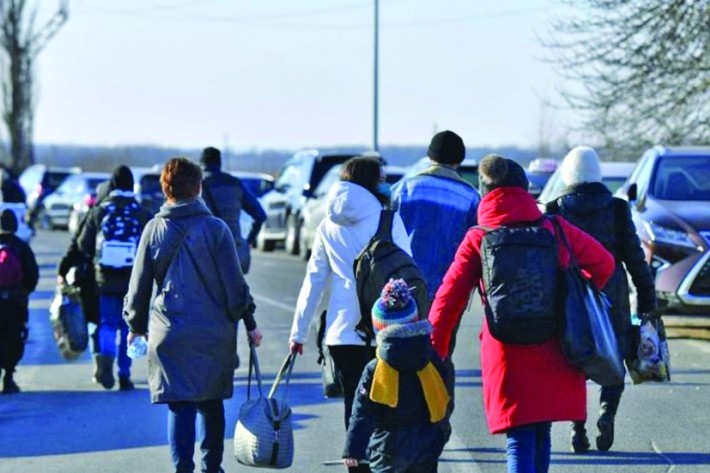 Ne dă cu minus. Fondurile europene pentru cazarea ucrainenilor s-au evaporat. 106 milioane de euro, plătiți din buget