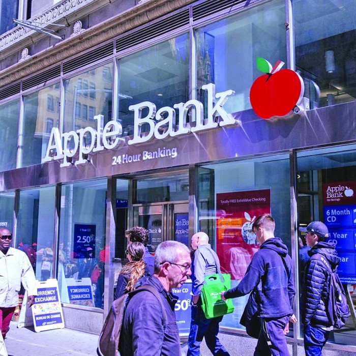 Big Tech intră în finanțe. Apple, rivalul băncilor tradiționale?