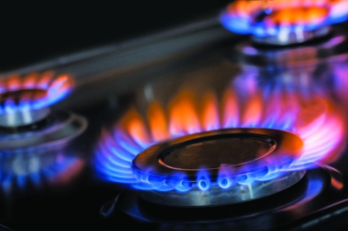 Aprovizionarea mondială cu gaz, de la penurie la supraofertă. Cât va dura abundența?
