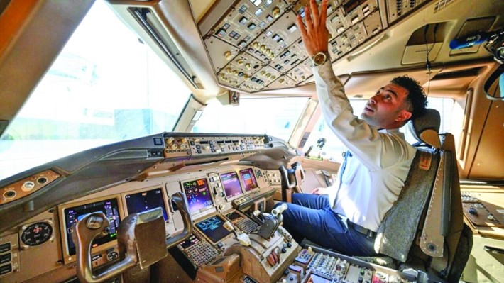 Altă aiureală americană: „diversitatea” în cabina avioanelor