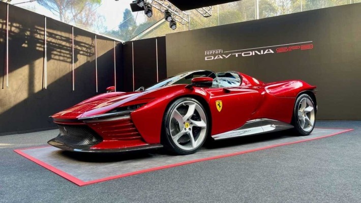 Ferrari nu cunoaște criza ecomomică!