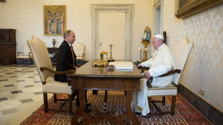 Occidentul încasează o lovitură de la Omul Bisericii: Papa Francisc nu îi este aliat în Ucraina