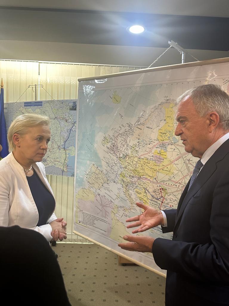 Fondul Inițiativei celor Trei Mări investește în PROIECTUL DE ȚARĂ TRANSGAZ – FOTO