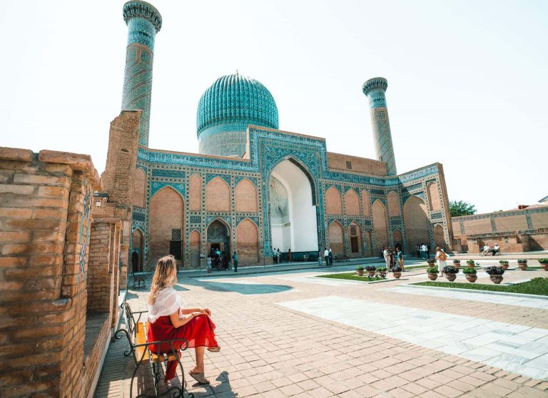 Uzbekistan intră pe harta turistică a românilor