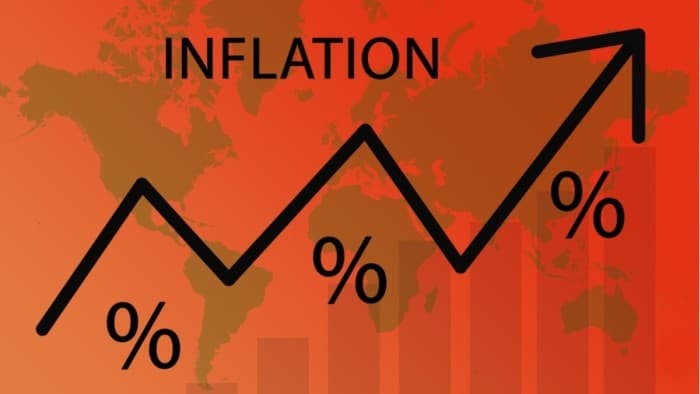 Conflictul dintre salarii și prețuri. Domolirea inflației, tot pe spinarea lucrătorilor?