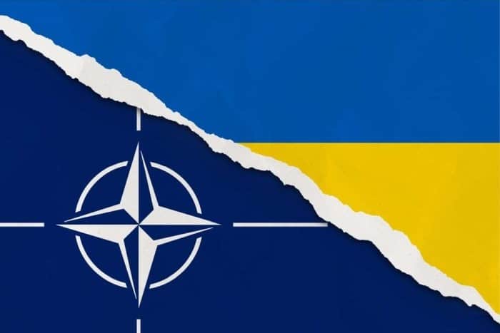 Ucraina, capcana NATO