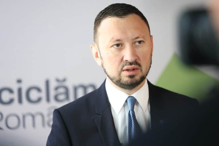 Mircea Fechet, despre reorganizarea Romsilva: „Nu vor mai exista directori şi şefi de ocol puşi pe viaţă, cum sunt astăzi”