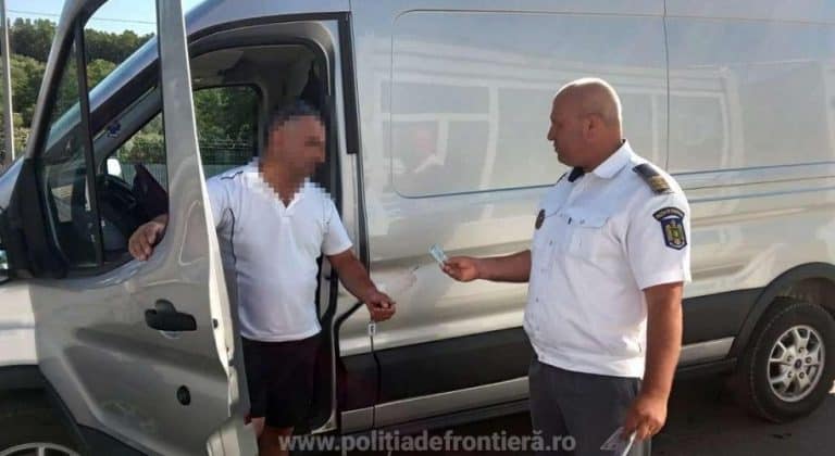 De ziua lui de naştere, a primit cadou un permis de conducere. Ce s-a întâmplat când l-au oprit vameşii la Bumbăta, Iaşi