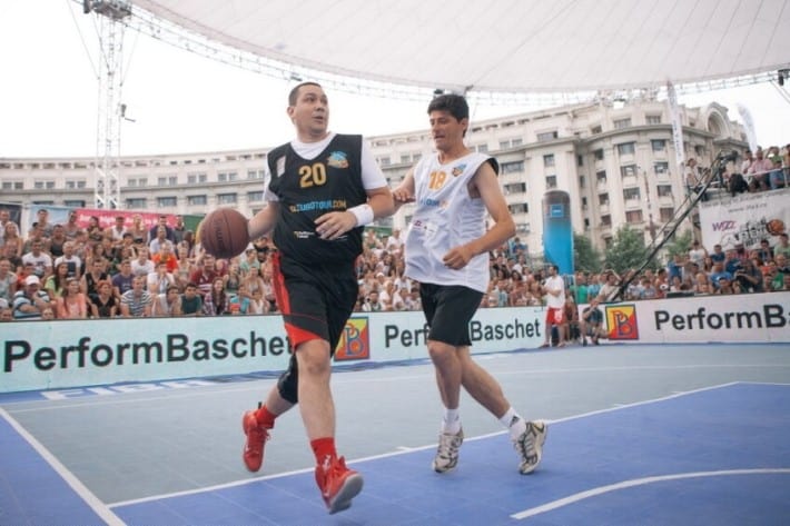 ponta baschet - Ziarul National