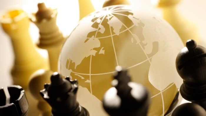 Apusul Occidentului, geopolitică în schimbare: era puterilor de mijloc