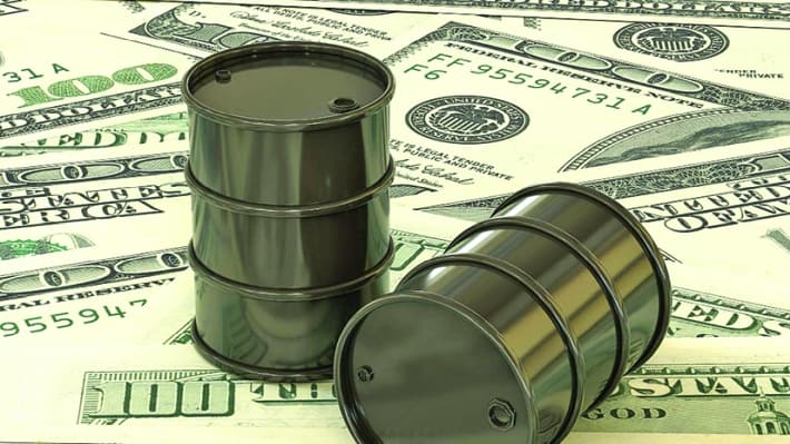 Poate cererea de petrol să reziste la pumnul de 100 de dolari pe baril?