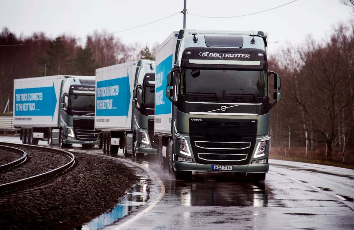 Polonia se ridică împotriva Ucrainei. Camionagii au blocat încă un punct de trecere a frontierei