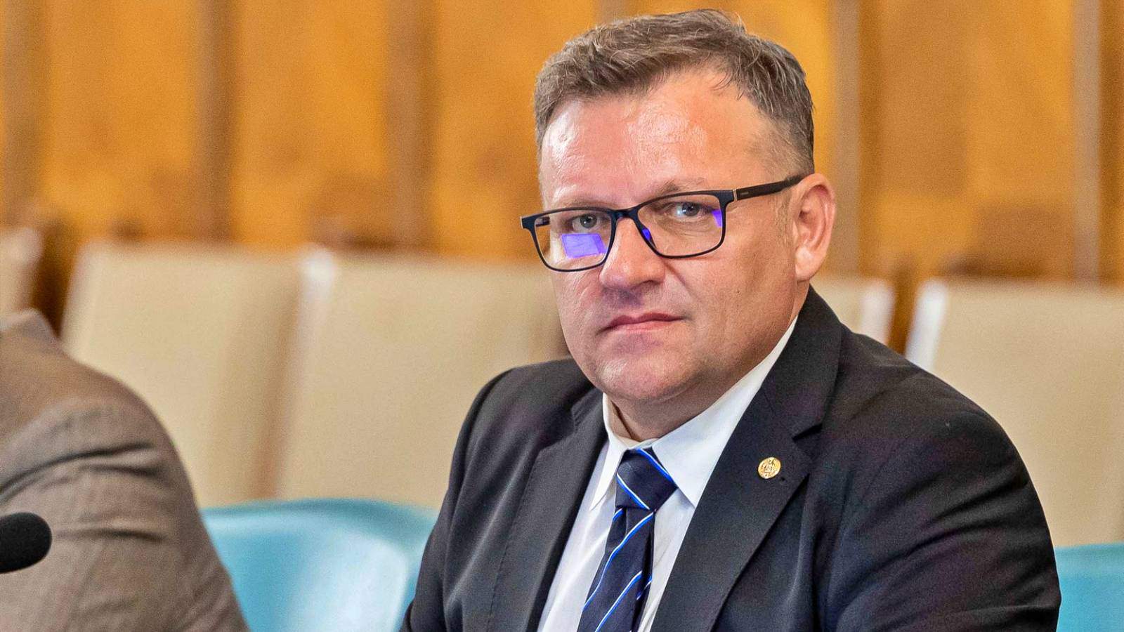 ȘOCANT: Fostul ministru Marius Budăi, surprins de poliție într-o mașină furată!/ Reacția acestuia: "O sa am o discție cu MAI"