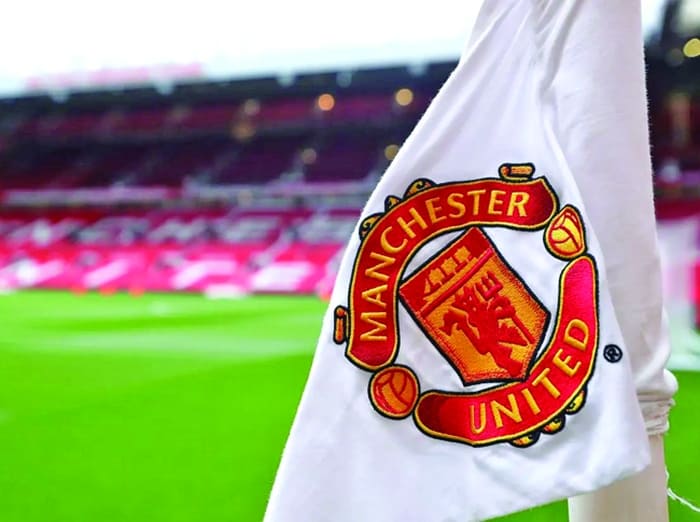 Manchester United, la coadă pentru banii arabilor