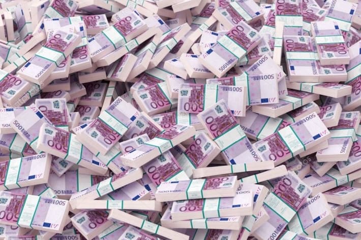 Uniunea Europeană –  obrăznicie, foame de bani și taxe