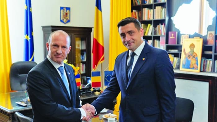 ambasadoruuuu - Ziarul National