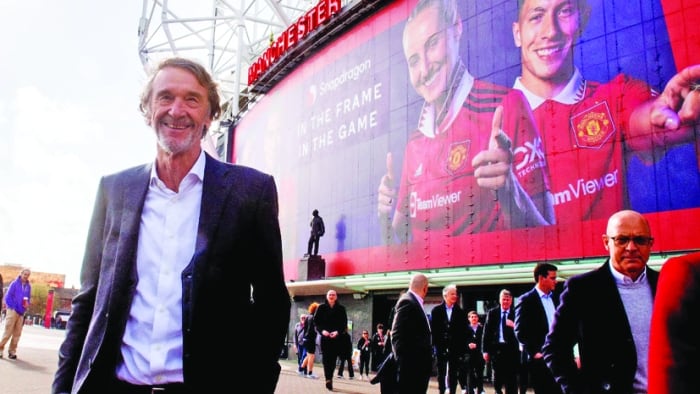 OFICIAL: Jim Ratcliffe a plătit 1,2 miliarde de lire sterline pentru 50% din Manchester United!