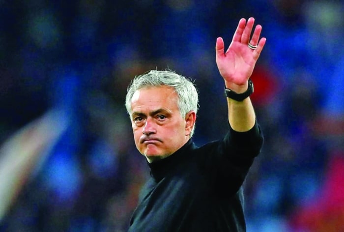 Mourinho, contract stelar la Manchester United!