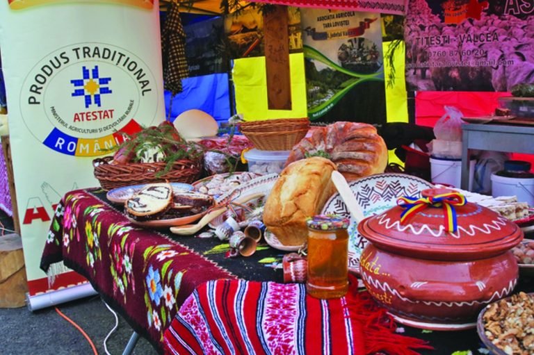 Vatra Satului se mută în Sectorul 4, la parcul Tudor Arghezi – un nou târg tradițional se desfășoară în acest weekend