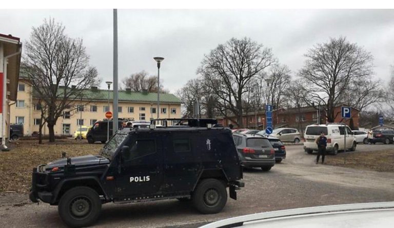 Incident armat la o școală din Finlanda. Mai multe persoane, rănite