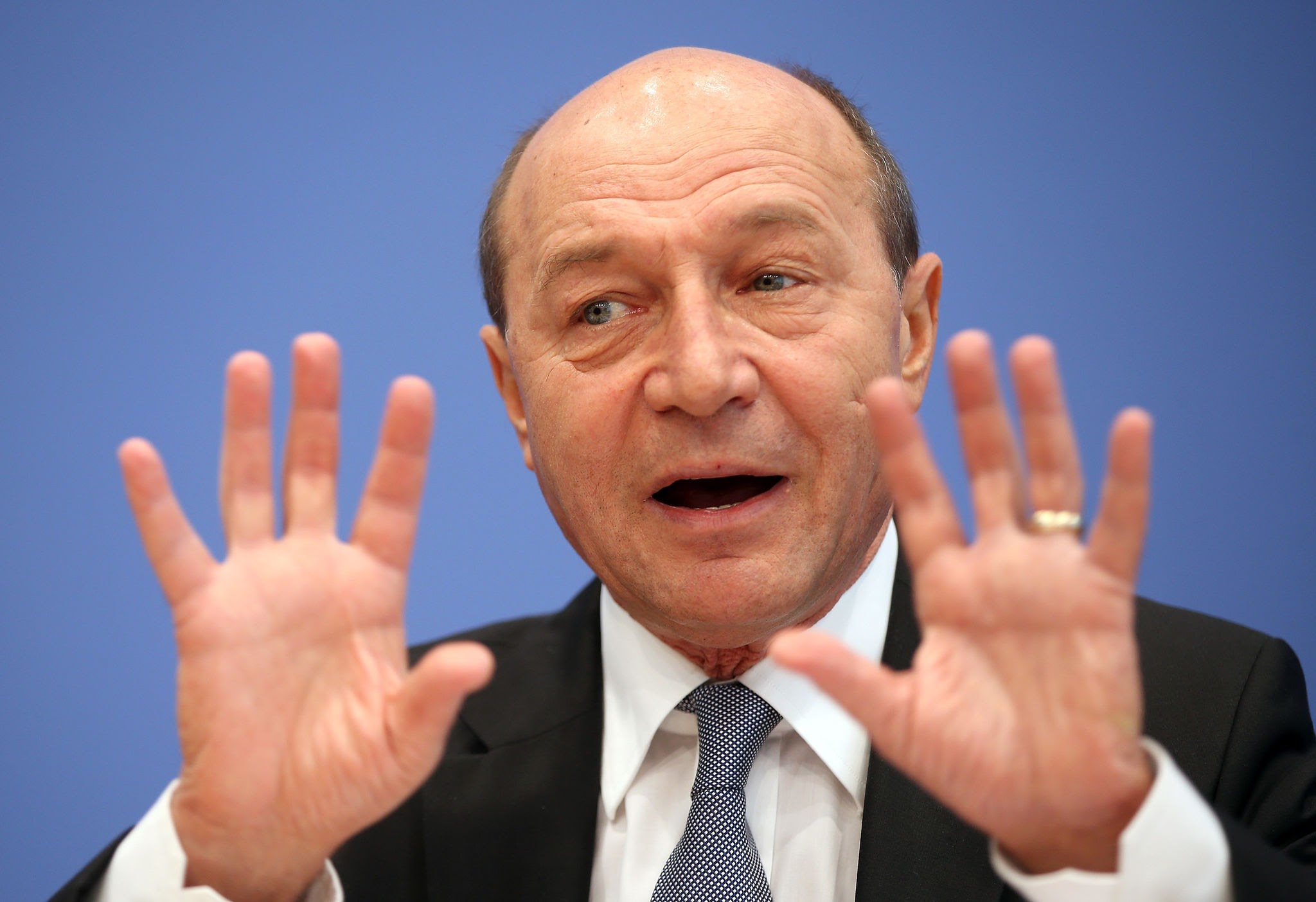 Fostul președinte, Traian Băsescu a declarat vineri, 26 aprilie, că România a pierdut trenul Schengen în 2012, atunci când Parlamentul a votat suspendarea sa.