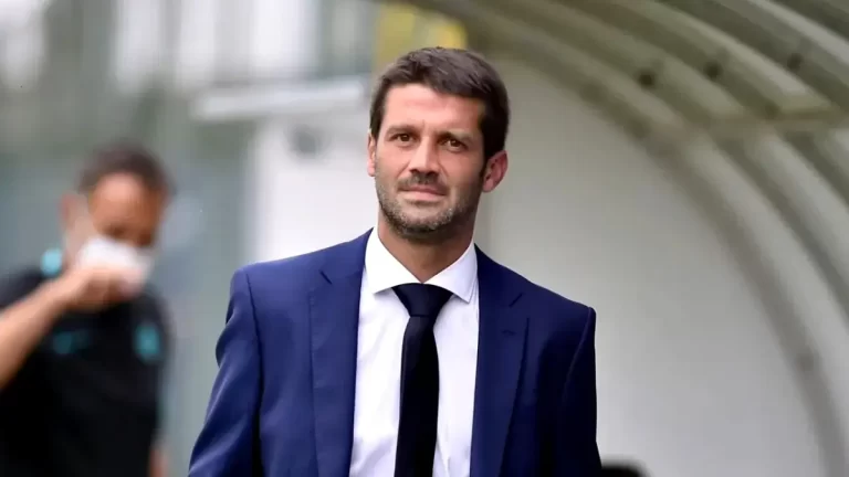 Chivu a refuzat Ajax!
