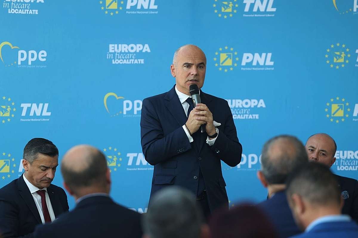 Rareș Bogdan: "PNL nu mai are niciun sondaj sub 25%"