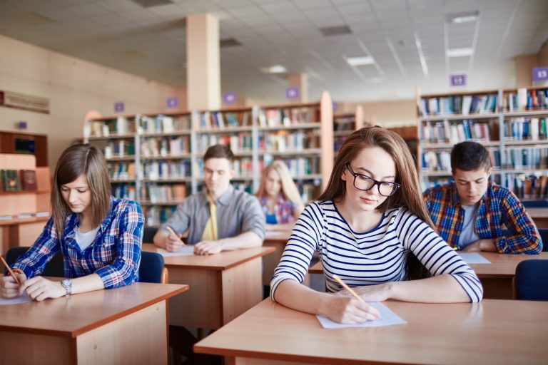 Psihologul Gabriela Maalouf, expert în educația de excelență al Fundației Dan Voiculescu pentru Dezvoltarea României, dezvăluie tehnici de studiu în perioada examenelor