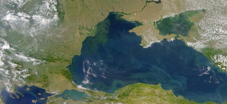 Marea Neagră înghite România cu tot cu Europa, Rusia, cu America și cu China