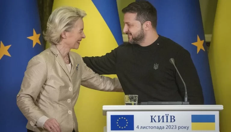 Ursula, în extaz. Discurs halucinant la Berlin, încheiat cu ”Slava Ucraina!”