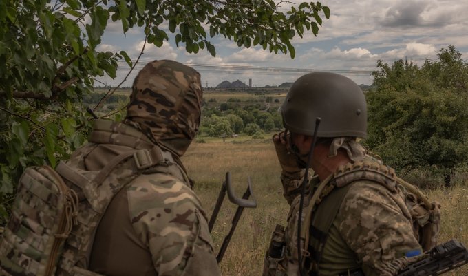 Câțiva soldați ucraineni s-au împușcat între ei. Trei morți și mai mulți răniți