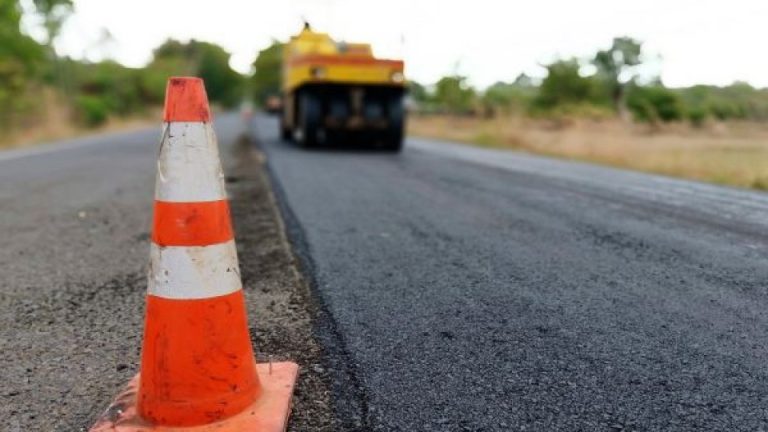 Firmele românești de construcții profită de programul de investiții în infrastructură al Guvernului Ciolacu: din roluri de mâna a doua, devin actori principali ai pieței