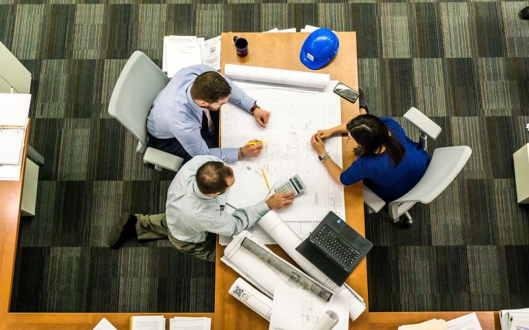 Sprijinul PSD pentru mediul de afaceri: 15.000 de IMM-uri, eligibile pentru credite garantate de stat