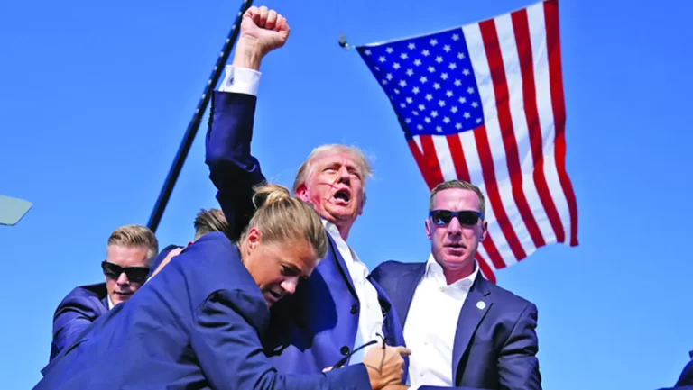 Războiul politic din America este abia la început