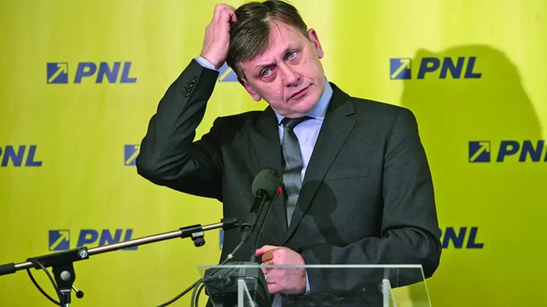 Crin Antonescu rupe tăcerea şi vorbeşte despre candidatura la alegerile prezidenţiale, de anul viitor