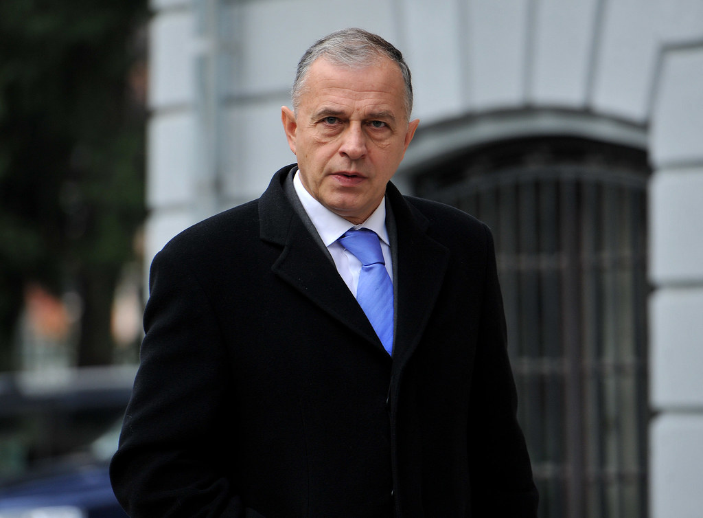 Geoana critică învățământul din România: „E cea mai mare dramă”