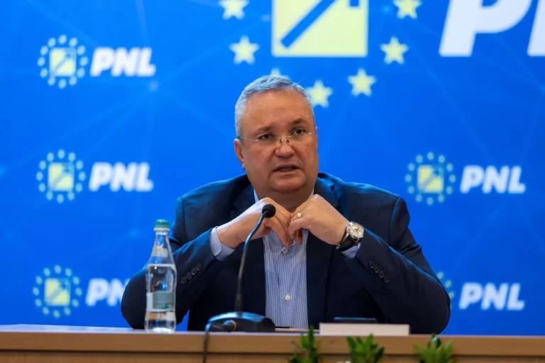 „Forța Albastră” lovește cu un nou plagiat: Nicolae Ciucă mulțumește PNL pentru un clip electoral copiat integral din liga spaniolă de fotbal