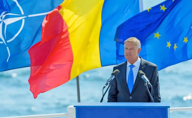 Iohannis sapă, România se îneacă