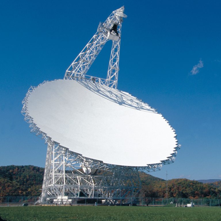 Epoca de aur a cercetării extraterestre. Suntem singuri în Univers?