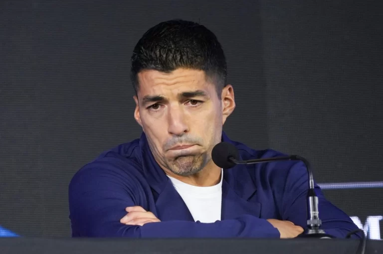 Luis Suarez, în lacrimi: „Adio!”