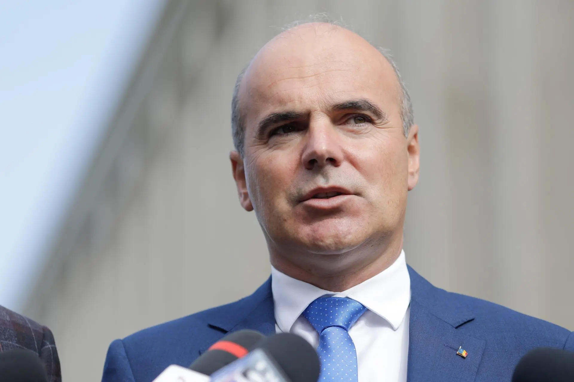 Rareș Bogdan zguduie PNL: europarlamentarul cere explicații și acuză tăcerea conducerii - Ziarul National