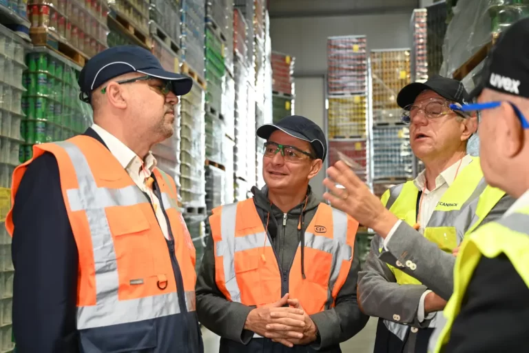 Marcel Ciolacu s-a arătat impresionat de investițiile publice și private existente în Sectorul 4