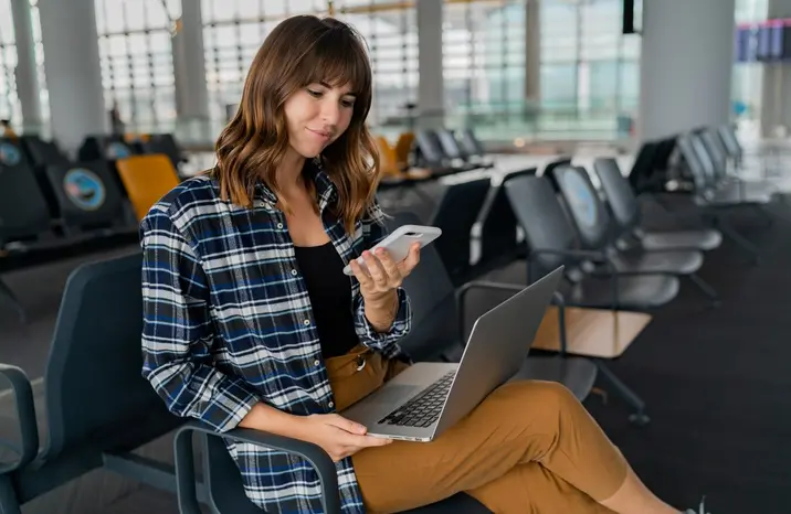 Cum transformă digitalizarea experiența călătoriilor aeriene
