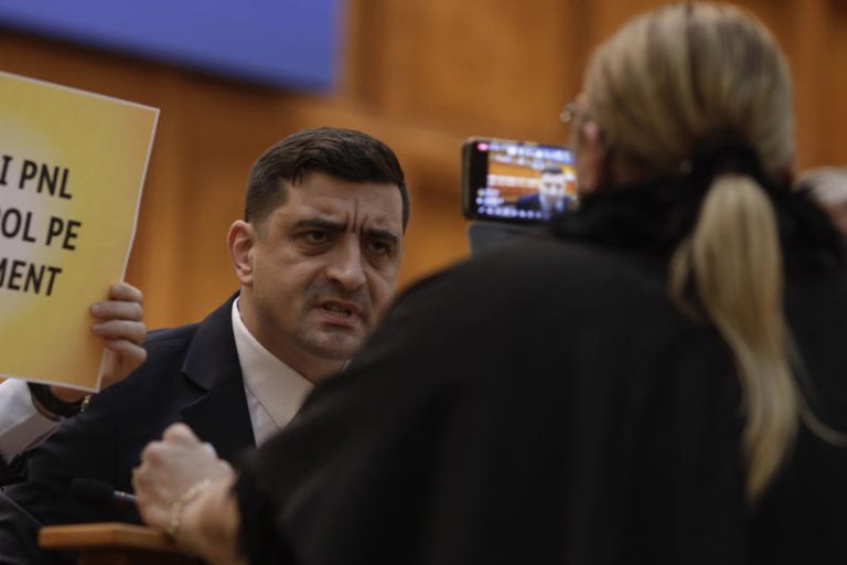 Scrisoare deschisă către istoricul Cosmin Popa, cel speriat de FSB, AUR, Șoșoacă