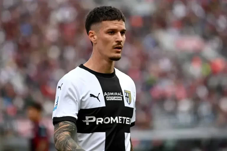 Dennis Man încaieră Inter și AC Milan