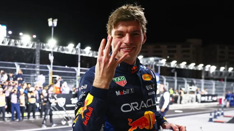 Verstappen scrie istorie. A patra oară campion mondial