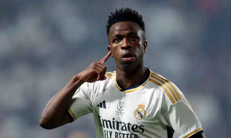 1 MILIARD de euro, clauza lui Vinicius!