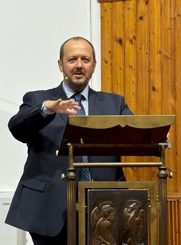 Adrian Papahagi: Soluția pentru România este Ciucă și PNL