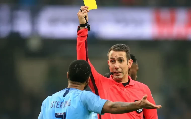 Scandal cu arbitrii din Premier League: alcool din belșug și petreceri dezlănțuite!