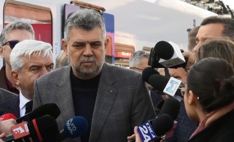Ciolacu, despre campania electorală: „Sunt julit şi muşcat foarte mult pe partea dreaptă, dar…” – VIDEO
